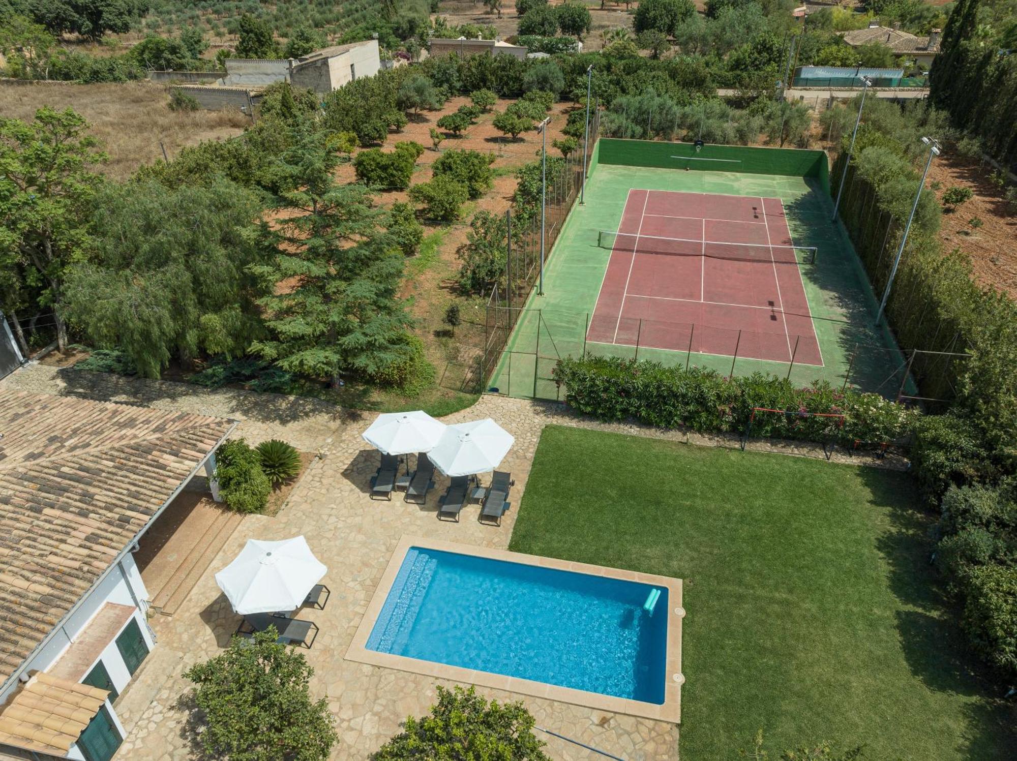 Camproig Holiday Home Alaró Extérieur photo